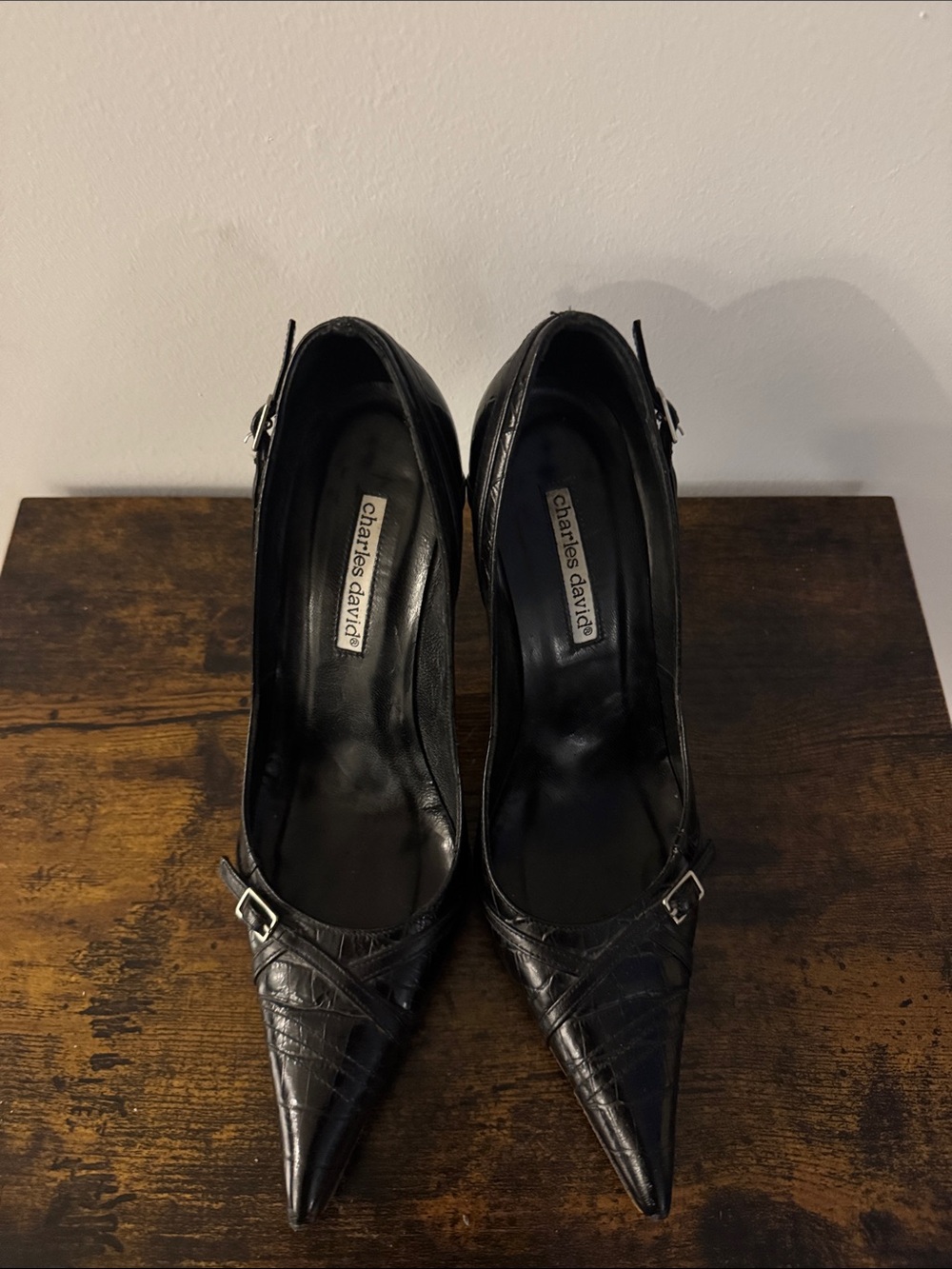 Charles David Black Pointed Leather Buckle Pumps - Picture 7 of 11